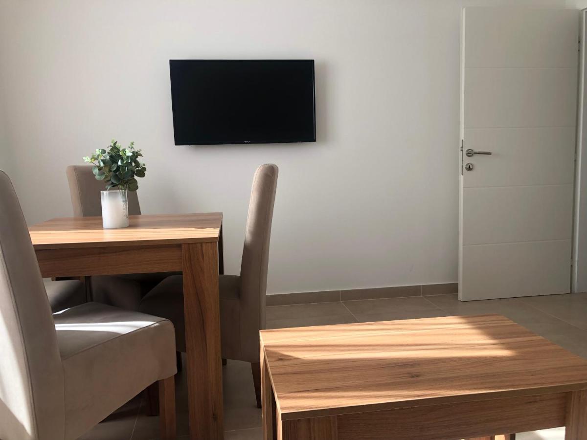 Apartmani Tesla Soko Banja Exteriör bild