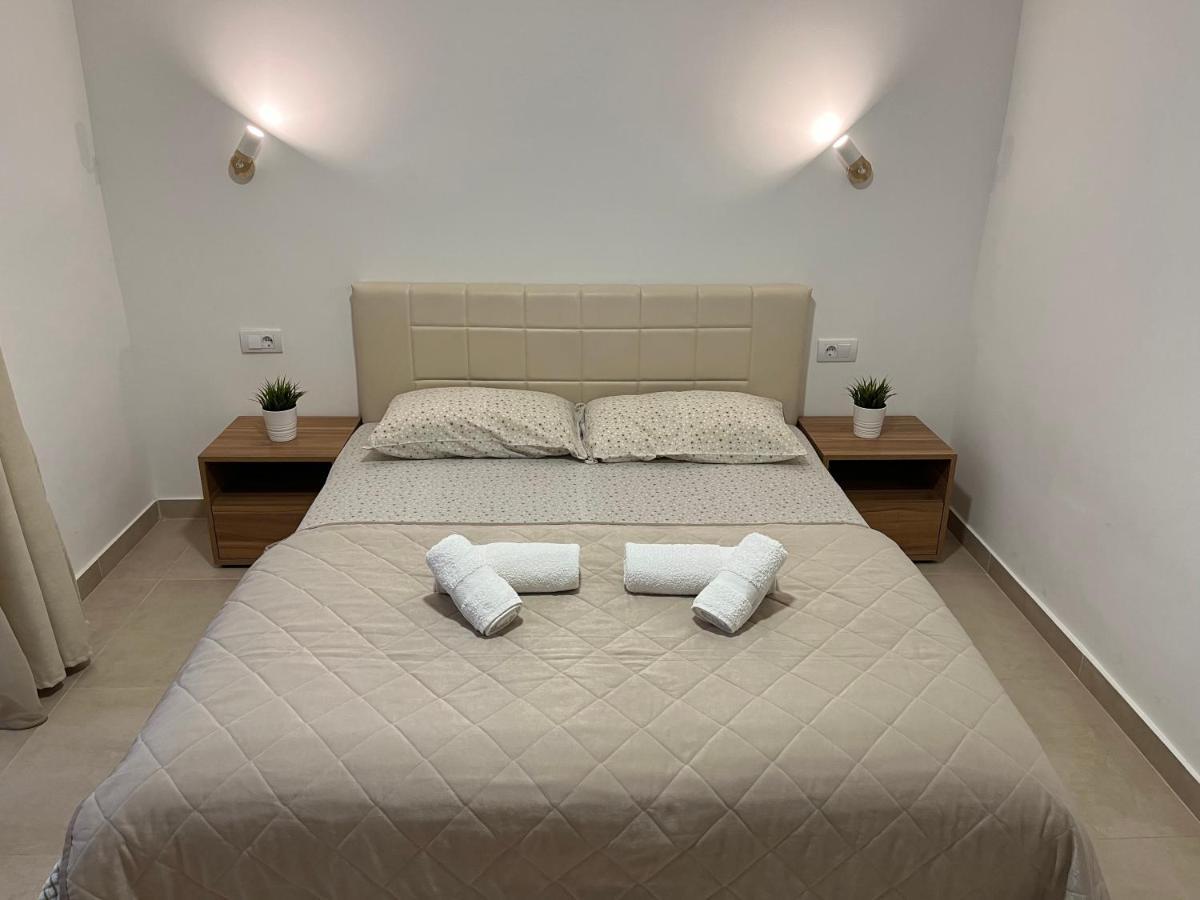 Apartmani Tesla Soko Banja Exteriör bild